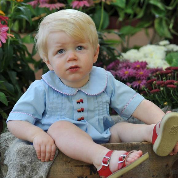 Meet your Posher, Nicole - Picture 1 of 1